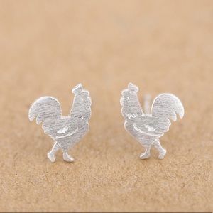 🎉CLOSING🎉🆑5/$25🆑 Hen earrings (if bundled)
